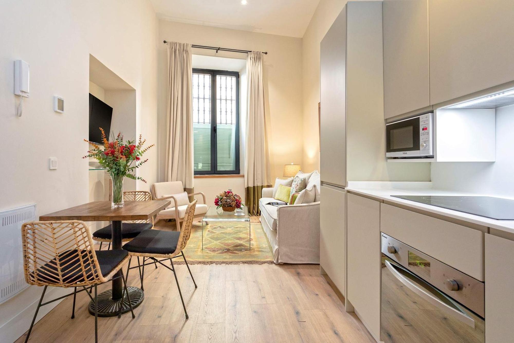 Genteel Home Rodrigo Caro Sevilla Bagian luar foto