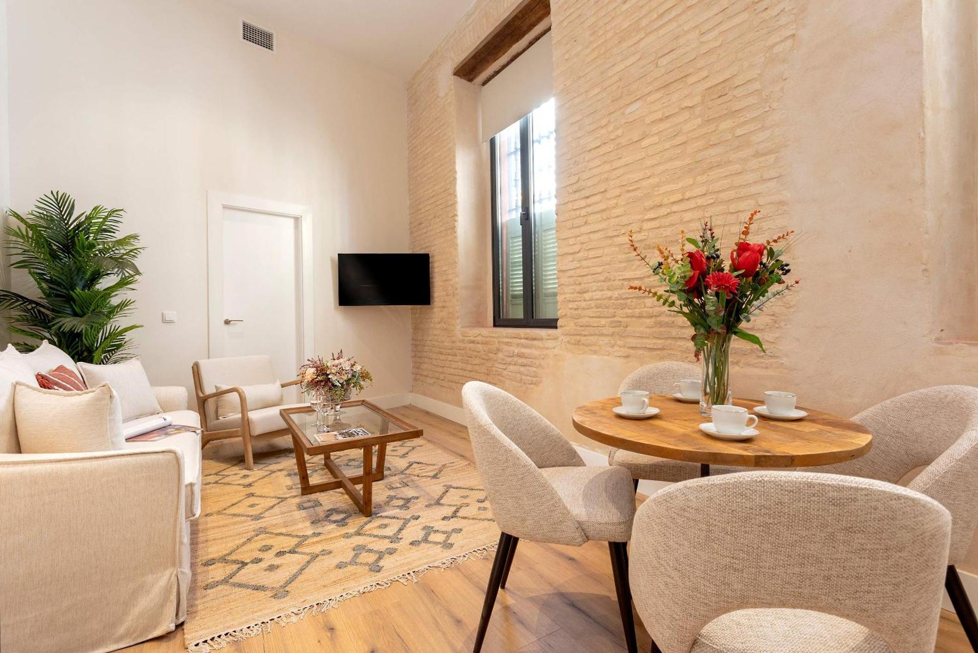 Genteel Home Rodrigo Caro Sevilla Bagian luar foto