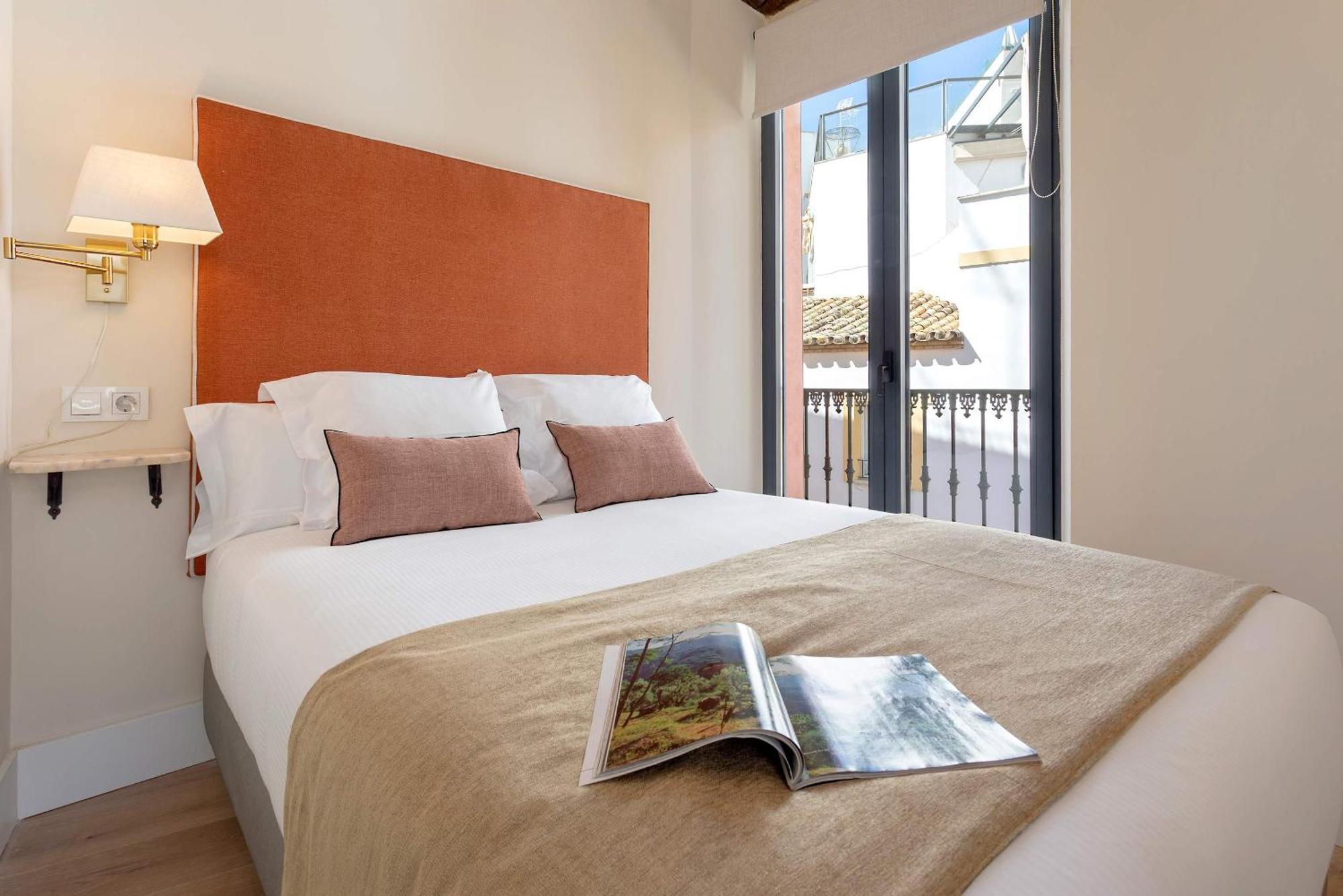 Genteel Home Rodrigo Caro Sevilla Bagian luar foto